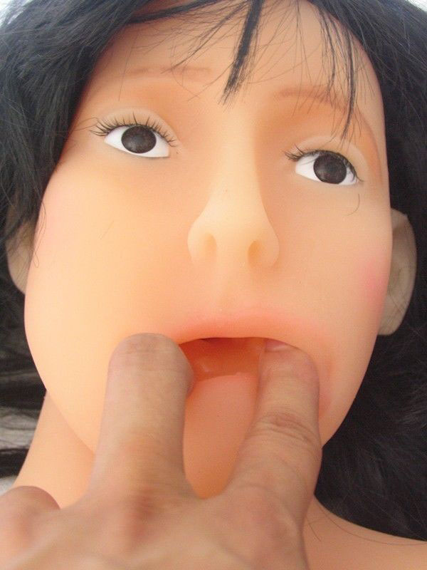 Búp bê silicon đẹp tự nhiên Kiều nữ tóc dài cao cấp Búp bê silicon đẹp tự nhiên Kiều nữ tóc dài cao cấp