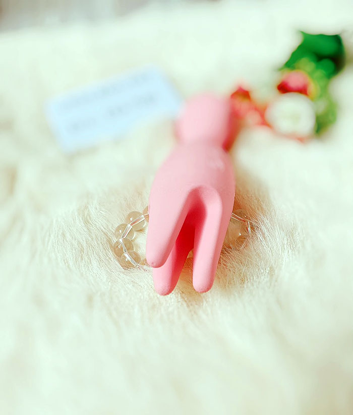 Máy Massage 2 Đầu Svakom NYMPH Cao Cấp Kích Thích Mua Ngay