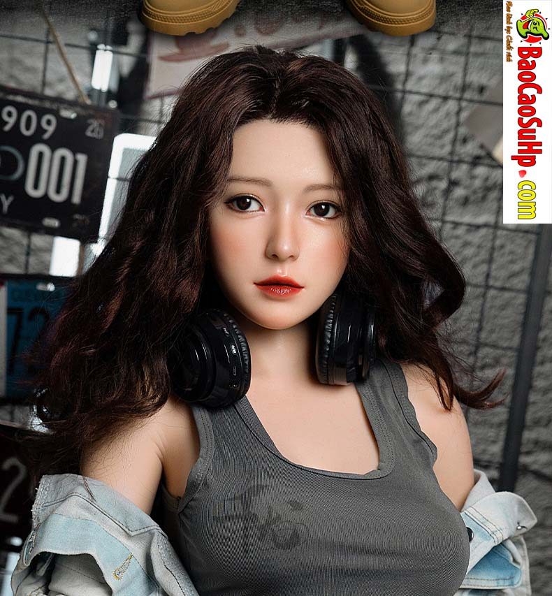 Búp Bê Tình Dục Soomin 1m58 Gymer Cơ Bụng Quyến Rũ