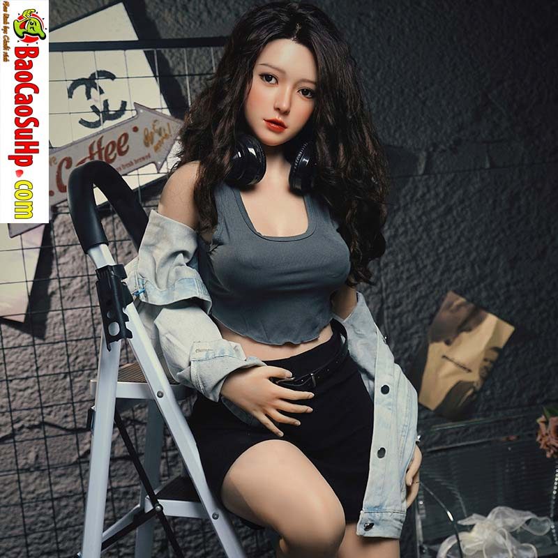 Búp Bê Tình Dục Soomin 1m58 Gymer Cơ Bụng Quyến Rũ