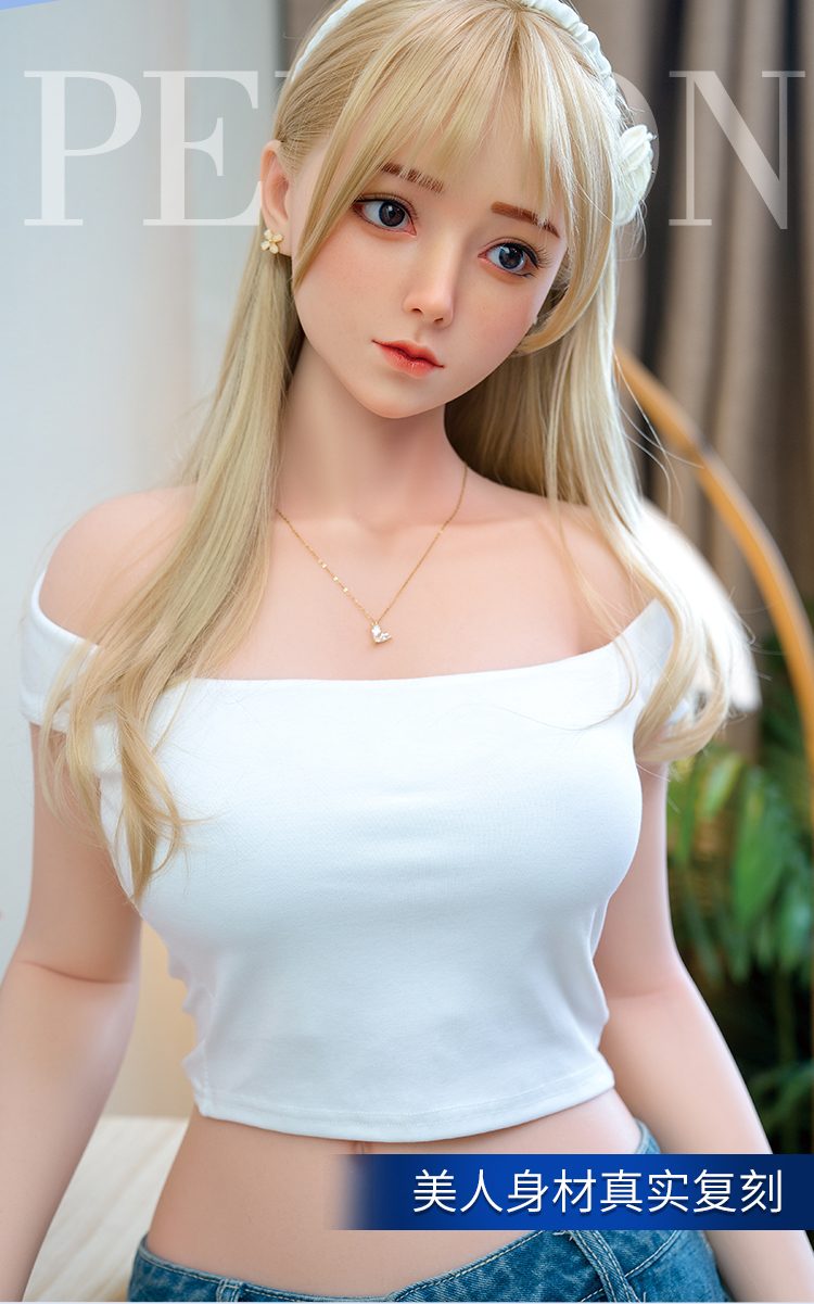 Búp bê tóc vàng Ninh Bình 1m58 ngây thơ đầy quyến rũ