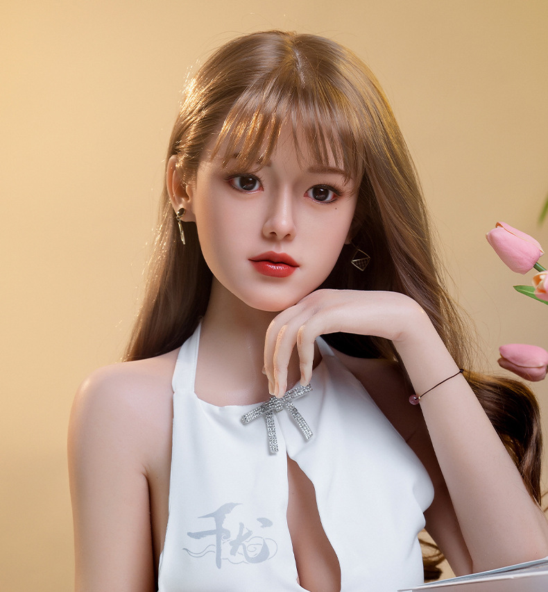 Búp bê cao cấp 1m58 silicone TPE đẹp mắt to môi dày hút khách