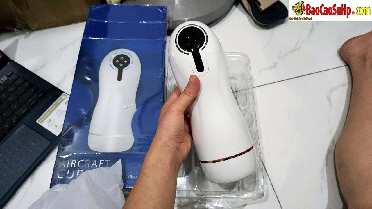 Cốc âm đạo tự động Mizzzee Ringo rung co bóp phát nhiệt nhỏ gọn Cốc âm đạo tự động Mizzzee Ringo rung co bóp phát nhiệt nhỏ gọn