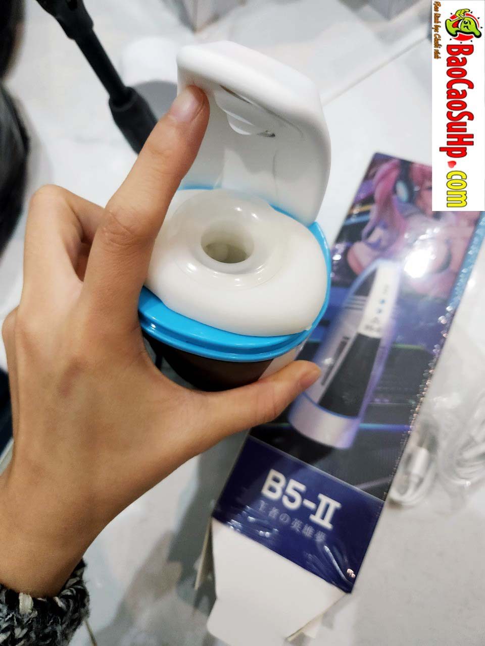 Cốc Thủ Đâm Tự Động Rung Hút Kích Thích MrB Patrick Siêu Phê
