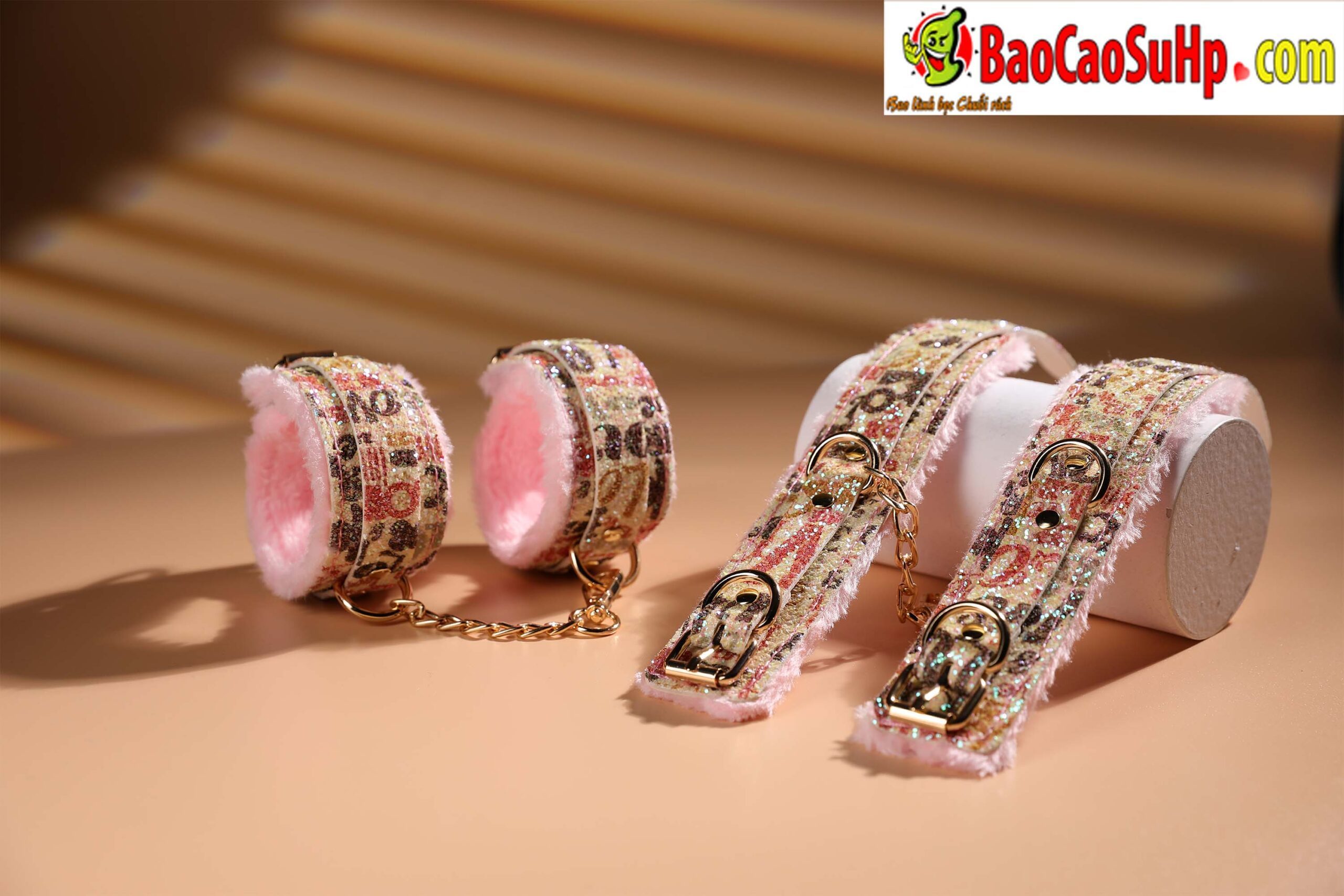 Bộ BDSM Mizzzee 12 món Start Bundle độc đáo phong cách trẻ trung