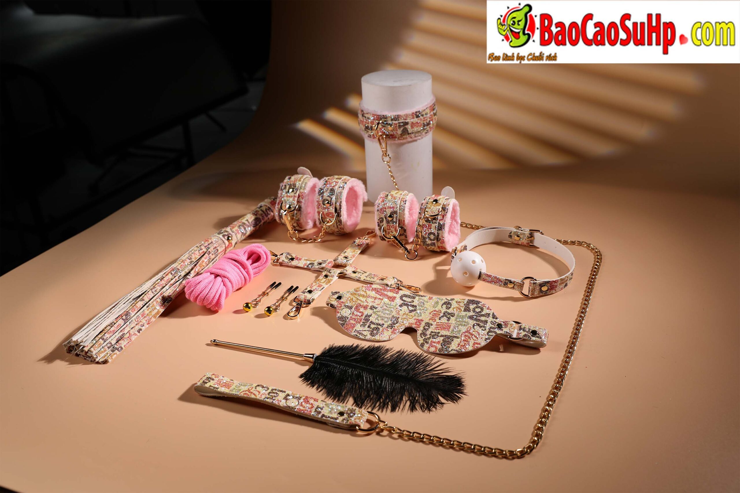 Bộ BDSM Mizzzee 12 món Start Bundle độc đáo phong cách trẻ trung