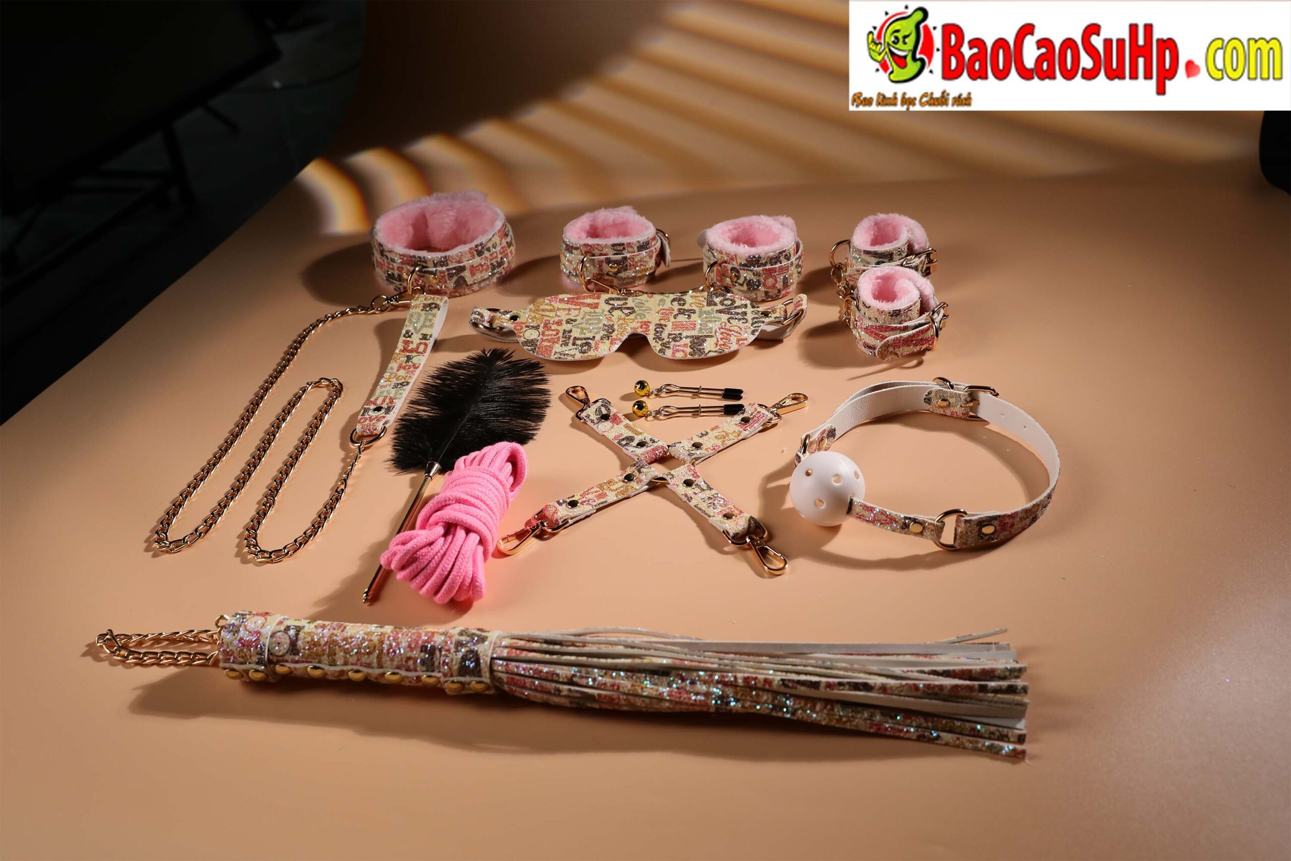 Bộ BDSM Mizzzee 12 món Start Bundle độc đáo phong cách trẻ trung