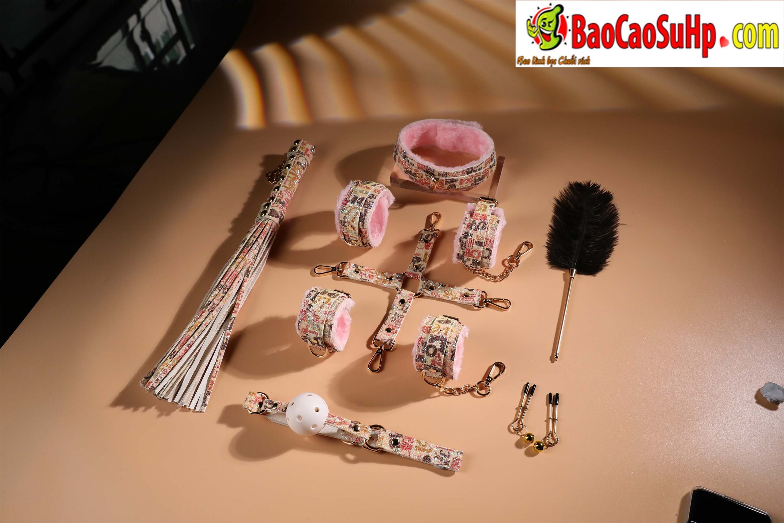 Bộ BDSM Mizzzee 12 món Start Bundle độc đáo phong cách trẻ trung