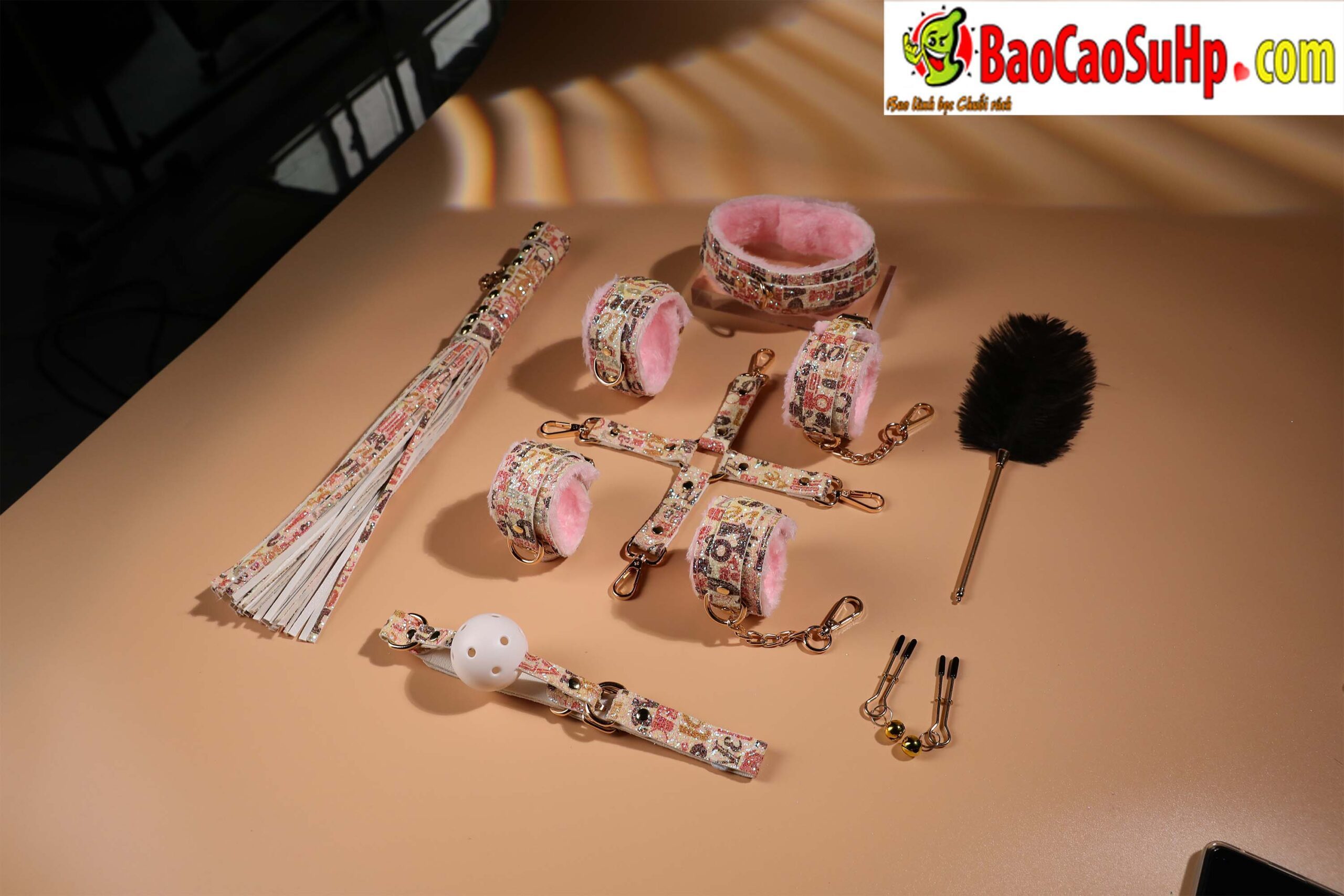 Bộ BDSM Mizzzee 12 món Start Bundle độc đáo phong cách trẻ trung