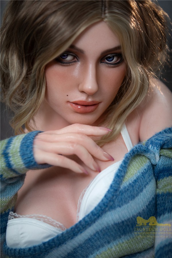 Búp Bê Tình Dục IronTech Doll LuNa 152cm Siêu Thật Full Cao Cấp