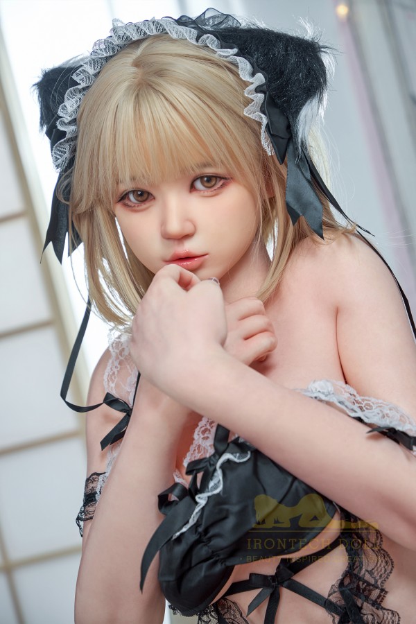 Búp Bê Tình Dục IronTech Doll Cô Hầu Gái Nia Siêu Thật
