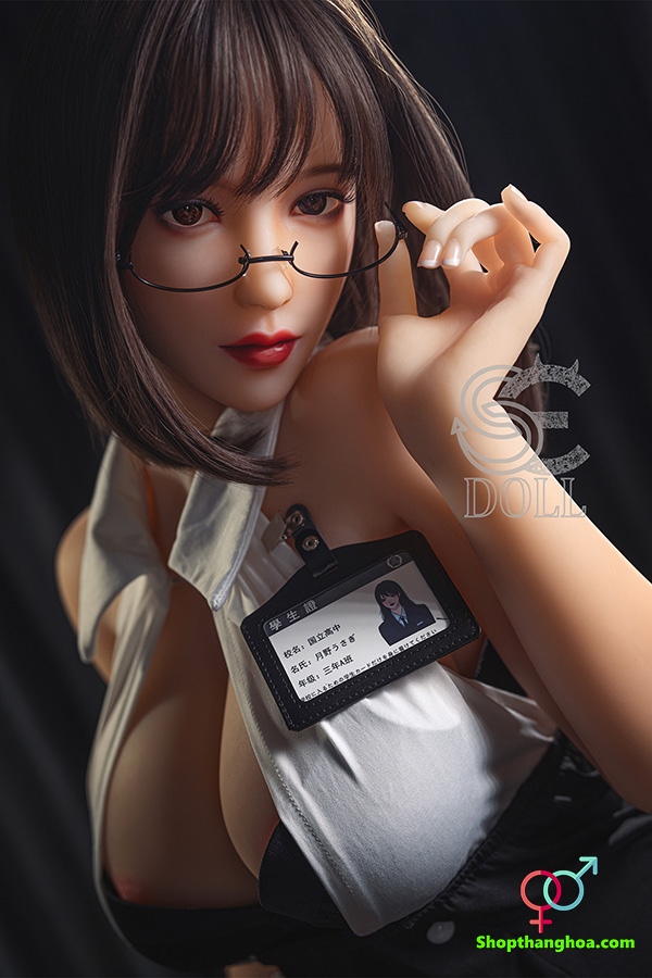  So sánh Búp bê tình dục gái xinh châu Á 161cm/5ft3 F-cup Queena.A 21 có tốt không?