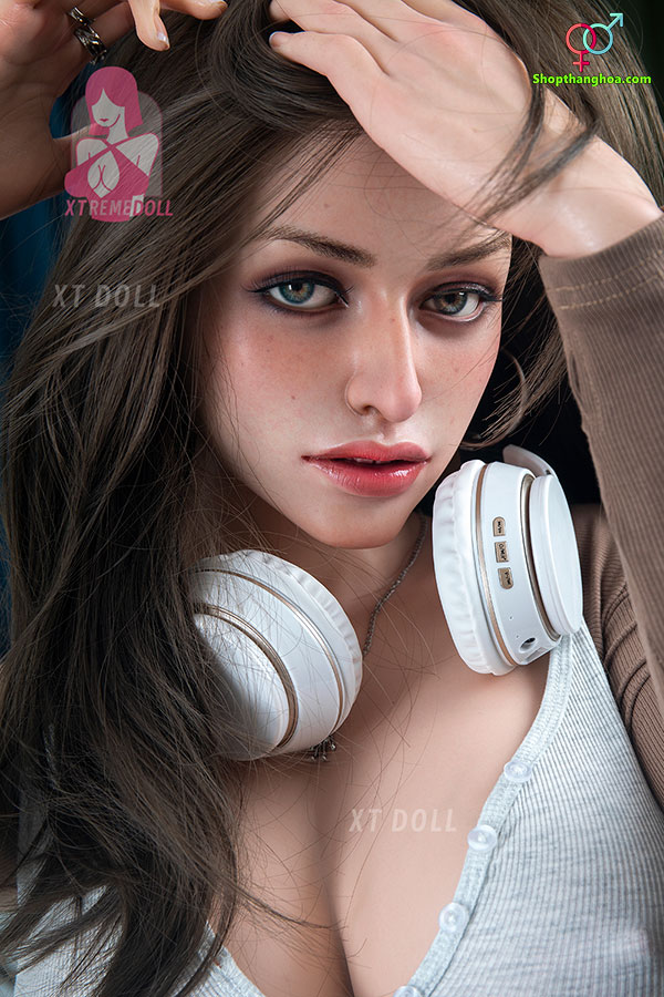 Búp bê tình dục Everleigh 162cm silicone siêu thực mời gọi