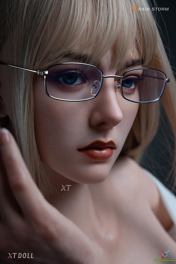 Búp bê tình yêu XT Doll 163cm F-cup Irina Silicon mềm mại

