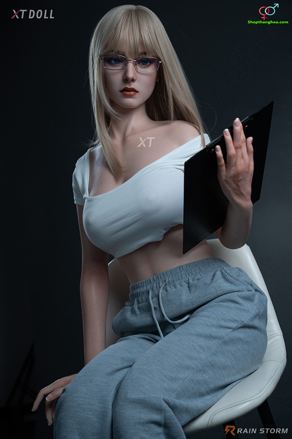 Búp bê tình yêu XT Doll 163cm F-cup Irina Silicon mềm mại
