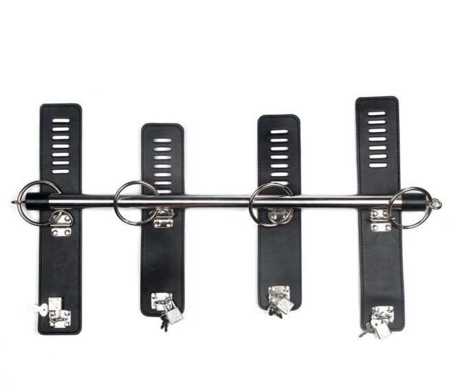 Đồ Chơi Tình Yêu Khóa Tay Chân Cao Cấp Kích Thích Mua Ngay