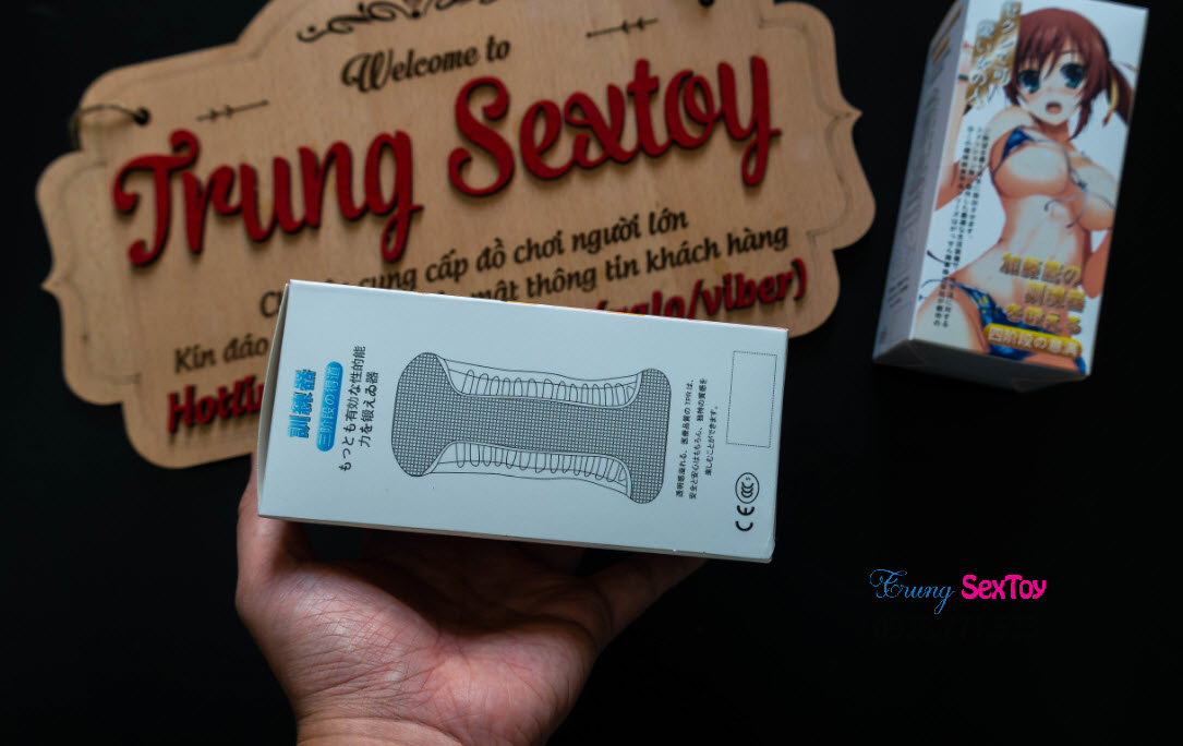 Âm đạo giả trong suốt sang trọng siêu thực kích thích tuyệt vời Âm đạo giả trong suốt sang trọng siêu thực kích thích tuyệt vời