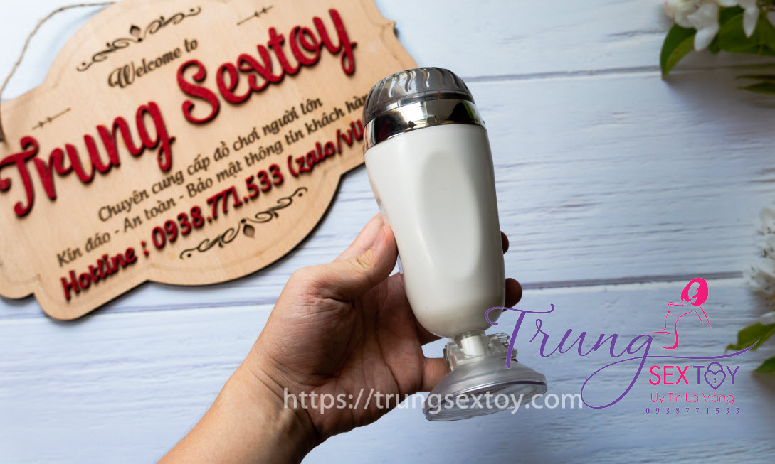 Âm đạo giả mini gắn tường bán chạy hỗ trợ phái mạnh khi vắng vợ Âm đạo giả mini gắn tường bán chạy hỗ trợ phái mạnh khi vắng vợ