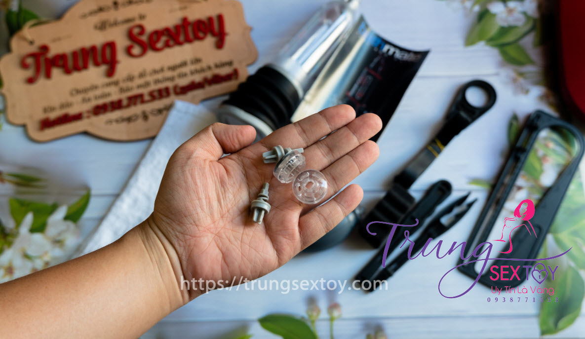 Hydromax Xtreme X30 Bathmate - Máy Bơm Dương Vật Tăng Kích Thước Hydromax Xtreme X30 Bathmate - Máy Bơm Dương Vật Tăng Kích Thước