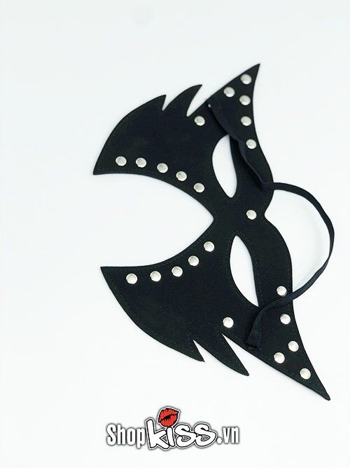 Mặt nạ da nữ quyến rũ kích thích tình yêu đổi gió