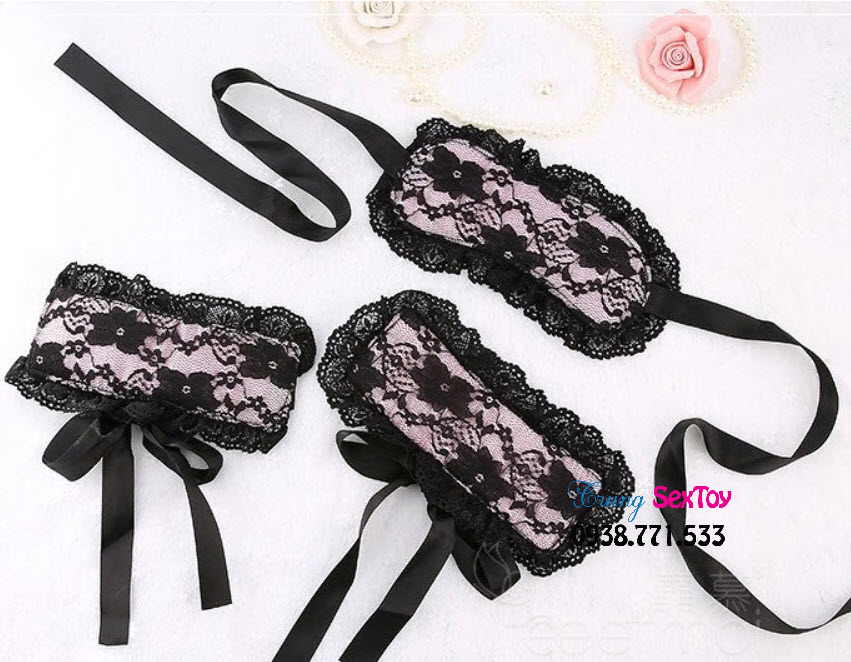 Combo BDSM bịt mắt trói tay bộ đồ chơi người lớn nhẹ nhàng mới tập Combo BDSM bịt mắt trói tay bộ đồ chơi người lớn nhẹ nhàng mới tập
