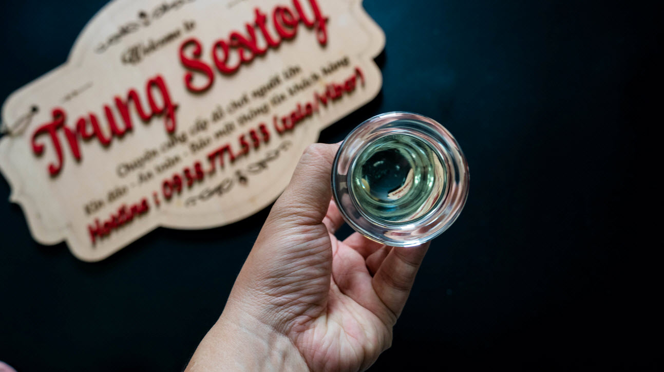 Đồ chơi tình dục thủy tinh cao cấp sang trọng cảm giác mới lạ