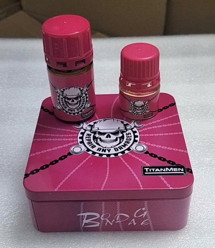 Cung cấp Popper Titanmen Đầu Lâu Hồng Cực Mạnh Combo 40ml + 20ml hàng xách tay