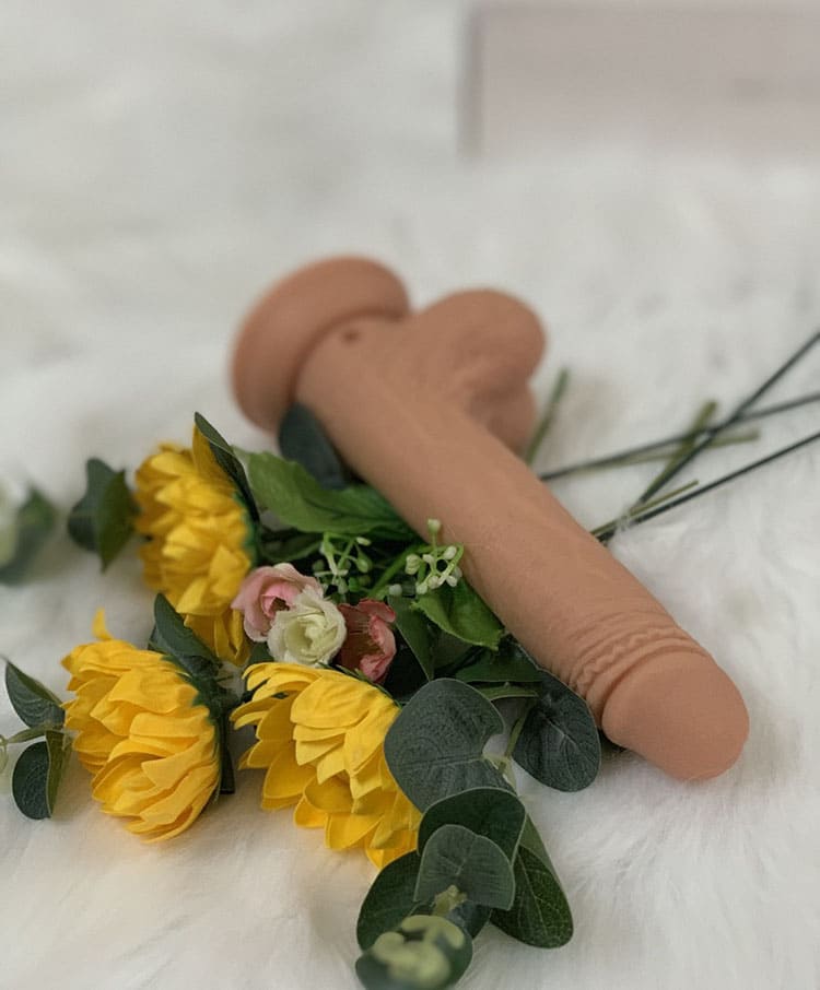 Dương vật giả gắn tường siêu rung siêu mềm mại như thật