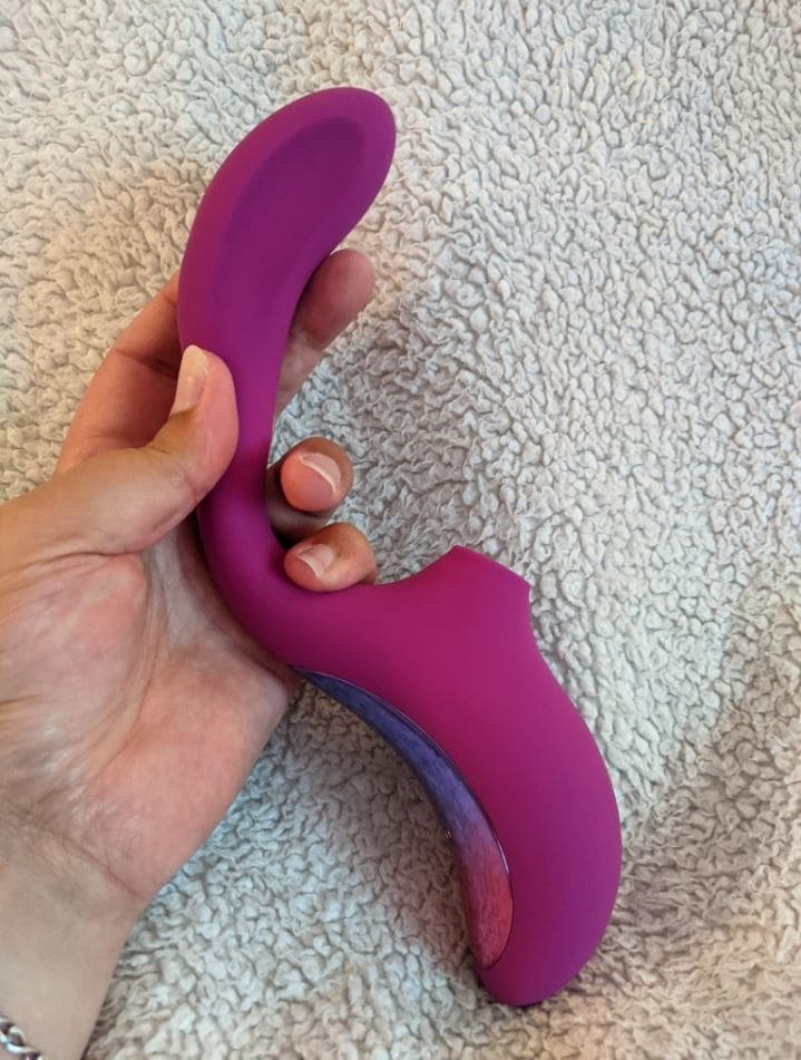 DC42E Máy rung bú mút âm đạo Thụy Điển sang trọng, đa năng