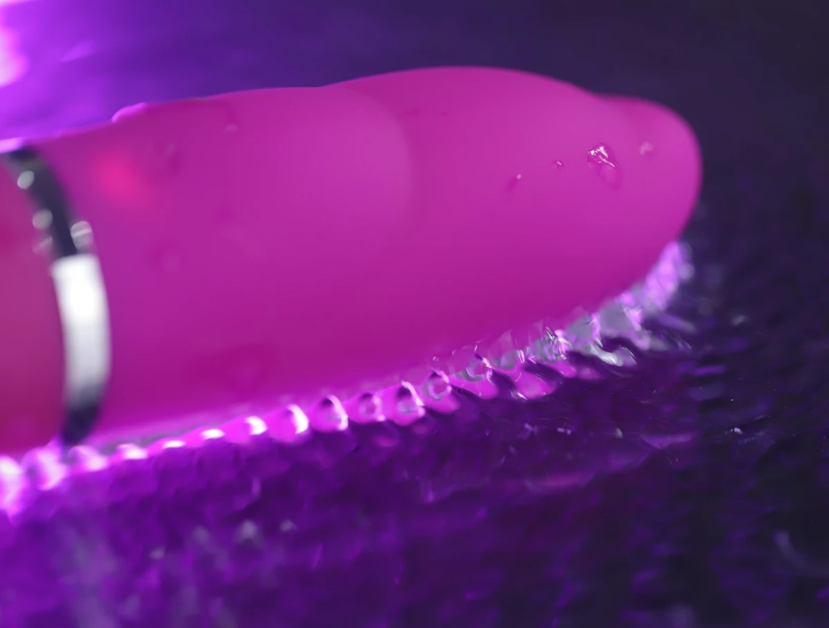 Trứng Rung Edwina 12 Chế Độ Không Dây Kích Thích Cực Mạnh