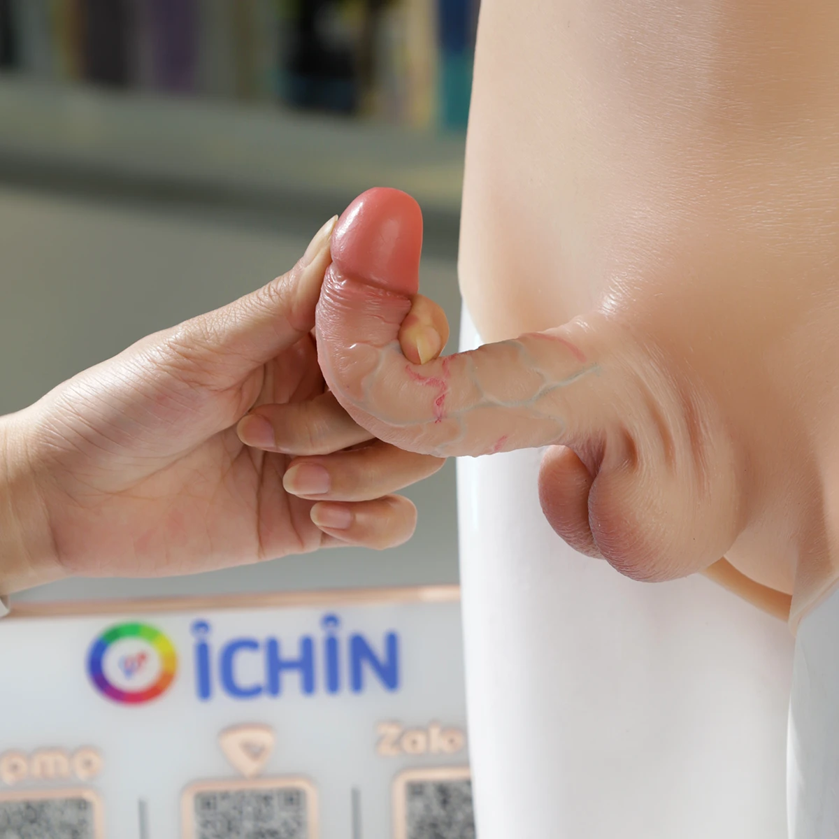 Dương vật giả dạng quần Les JIUAI mềm mịn thật chân thật