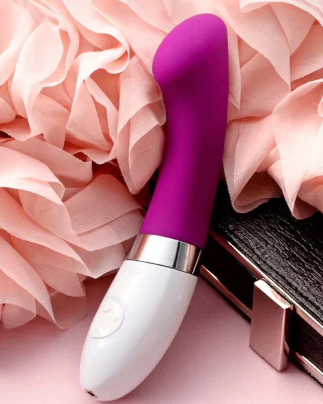 Lelo GiGi 2 Máy Rung Điểm G Cao Cấp Thụy Điển Siêu Mạnh Mẽ