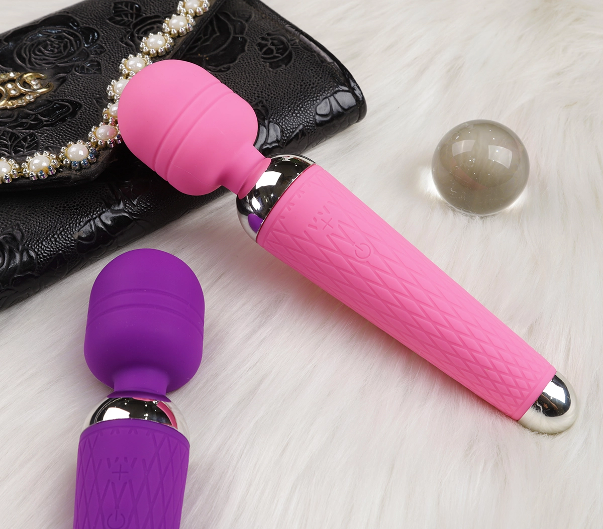 Máy massage mini rung mạnh xoay 360 độ tăng khoái cảm