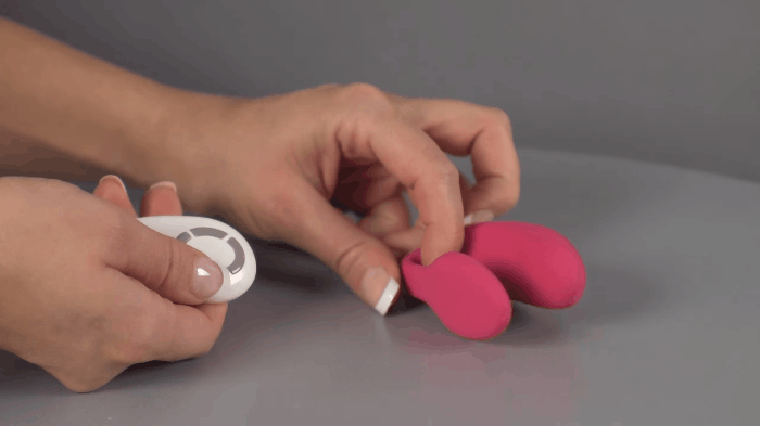 Mua Dương Vật Giả Mini 2 Đầu Rung Cho Les Hàng Hot SHP334