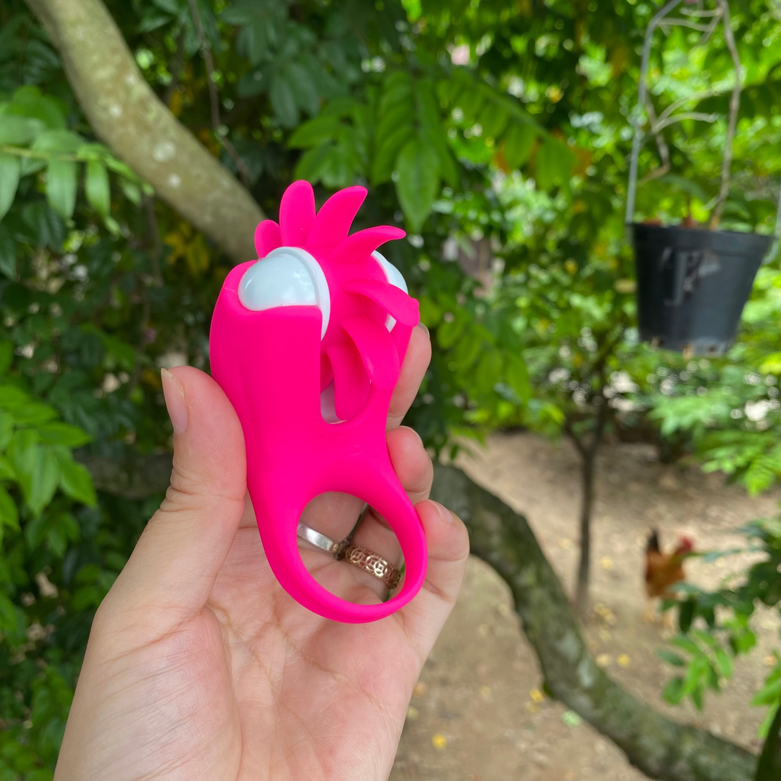 Vòng rung liếm siêu sướng kích thích đỉnh cao cảm xúc