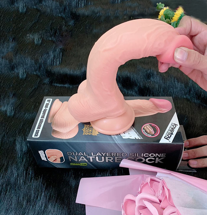 Dương Vật Cầm Tay Lovetoy Silicon Siêu Mềm Kích Thích Cực Đã