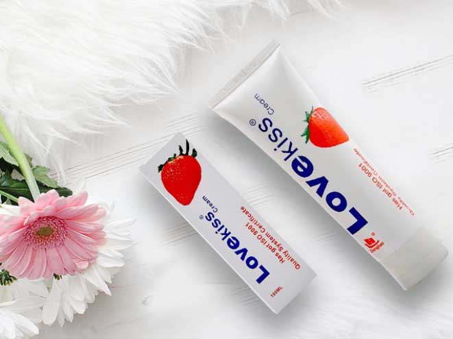  Cửa hàng bán Gel bôi trơn LoveKiss – Hương Dâu tăng khoái cảm cao cấp